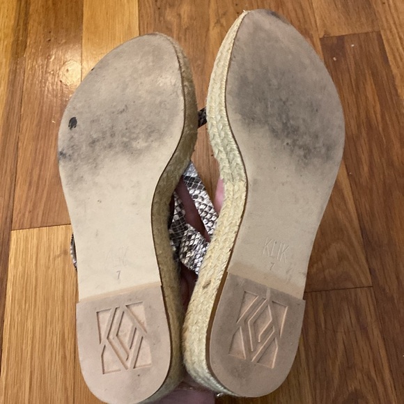 klik Sandals for Women - Poshmark Klik Women’s Gray Snakeskin Sandals Size 7